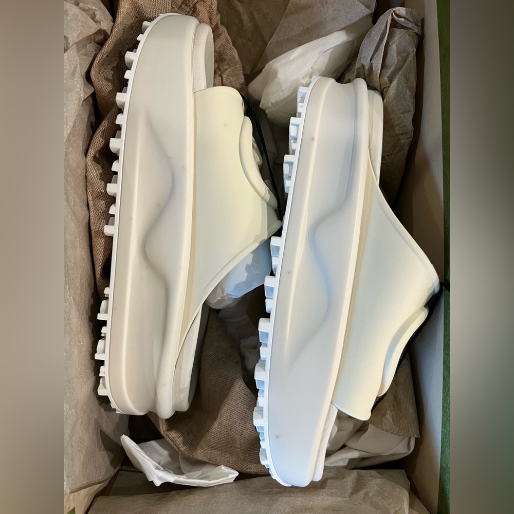 New Gucci GG double G interlock G rubber platform off white slides sandals - Picture 4 of 7